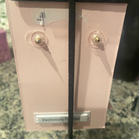 Pink NWT Holiday Tree Earrings - Picture 7 of 12